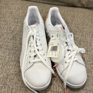 Women’s Stan smith shoes